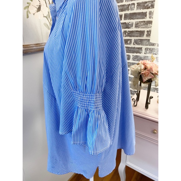 NWOT Eloquii Flutter Sleeve Striped Top - Picture 3 of 9